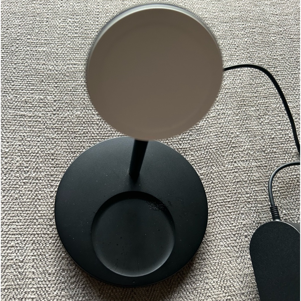 Belkin n 2 in 1 wireless charging stand.  Black 15w- mag safe